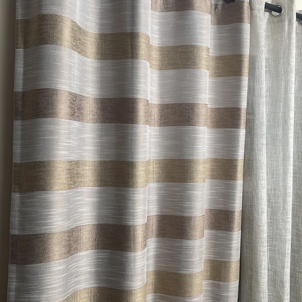 Curtain set